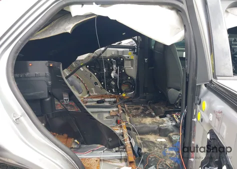 2021 Ford Police Interceptor z USA, uszkodzony, nr VIN 1FM5K8AC5MNA11894